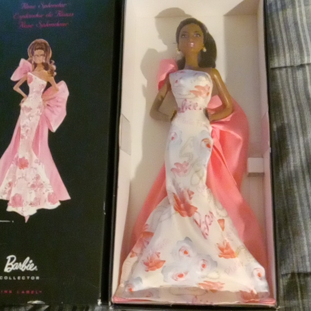 Black barbiepink label collection